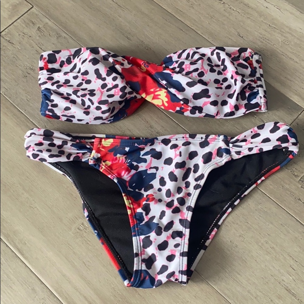 F21 Swim Set​